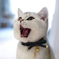 PetSoKoo - Collar para gato con campana Elegante lazo con colgante de hueso de pez. Rotura de seguridad, peso ligero, suave, duradero. - BESTMASCOTA.COM