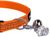 Collar de seguridad de nailon reflectante para gato, collar ajustable, con campanilla y y adorno de huella de la marca Bingpet - BESTMASCOTA.COM