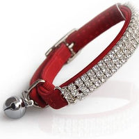 Collar ajustable seguro para gatos CHUKCHI de terciopelo suave Adorno ostentoso de diamante con campanas de 11 pulgadas para perros pequeños y gatos - BESTMASCOTA.COM