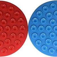 Tysons Pet Treats - 2 almohadillas de limpieza para perros, para baño y aseo lento, dispositivo de distracción, potentes ventosas en la parte posterior, para entrenamiento, simplemente añade mantequilla de maní (rojo y azul) - BESTMASCOTA.COM