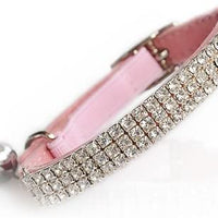 Collar ajustable seguro para gatos CHUKCHI de terciopelo suave Adorno ostentoso de diamante con campanas de 11 pulgadas para perros pequeños y gatos - BESTMASCOTA.COM