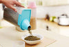 Contenedor de almacenamiento de alimentos para mascotas con taza de medición, boquilla de vertido y hebilla de sellado dispensador de alimentos para perros y gatos - BESTMASCOTA.COM