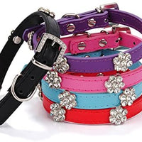 aolove Moda Rhinestones Diamante Flor Ajustable Piel Sintética mascota collares para gatos cachorro perros pequeños - BESTMASCOTA.COM