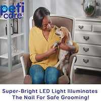 Allstar Innovations PetiCare cortaúñas con luz LED para mascotas, ideal para recortar uñas y garras de gatos y perros, 5 aumentos que se duplican como un atrapaúñas, clip rápido, cuchillas de robar - BESTMASCOTA.COM