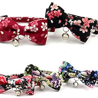 PetFavorites - Collar con pajarita para gato con campana - Accesorio para ropa de cachorro y gatito con flores, ajustable y hecho a mano. - BESTMASCOTA.COM