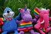HuggleHounds - Juguete de peluche chirriante para perros con nudos para masticadores agresivos - BESTMASCOTA.COM