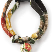Necoichi Chirimen - Collar de gato con flor de ciruela, hecho a mano en Japón, 1 tamaño para todos, tejido kimono... - BESTMASCOTA.COM