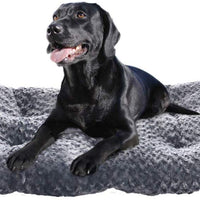 AmazonBasics Cama de felpa para mascotas - BESTMASCOTA.COM