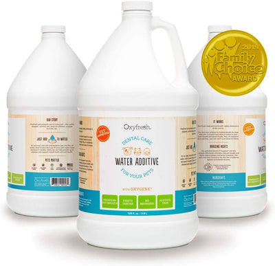 Oxyfresh Premium Pet Dental Care Solution: la mejor manera de eliminar el mal aliento de perro y el aliento de gato – lucha contra el tártaro, la placa y la enfermedad de las encías. - ¡Tan fácil, sólo tienes que añadir al agua! Recomendado por Vet. - BESTMASCOTA.COM