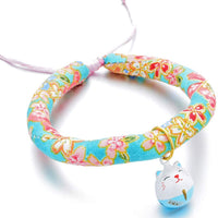 Accesyes - Collar de gato con estampado japonés Chirimen con corbata para gato, cachorro, mascota, ajustable, talla única, azul (Cute Blue) - BESTMASCOTA.COM