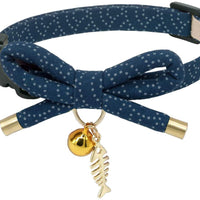 PetSoKoo - Collar para gato con campana Elegante lazo con colgante de hueso de pez. Rotura de seguridad, peso ligero, suave, duradero. - BESTMASCOTA.COM