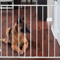 Command Pet montado en la pared puerta, 31" H/24.75"-42.5," Color Blanco - BESTMASCOTA.COM