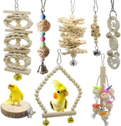 Deloky 8 paquetes de juguetes para masticar loros de madera natural, jaula colgante para pájaros, ideal para pequeños periquitos, cacatúas, conures, pinzones, periquitos, loros, pájaros enamorados - BESTMASCOTA.COM