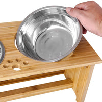Cuencos elevados para mascotas para gatos y perros – Cuencos de bambú para comida y agua para perros y gatos, con 2 cuencos de acero inoxidable y pies antideslizantes – pendiente de patente - BESTMASCOTA.COM