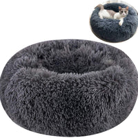 TINTON LIFE Cama de lujo de piel sintética para gatos y perros pequeños, redonda, con forma de dona, oval, de felpa, acogedora cama para gatos para un sueño mejorado - BESTMASCOTA.COM