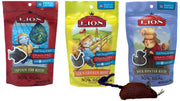 My Little Lion - Juego de 3 dulces de gato sin granos con sabor y juguete, 1 unidad: pollo de licra, bacalao de capitán, cazador de pato - BESTMASCOTA.COM