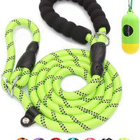 BAAPET Correa antideslizante para perro de 6 pies, antiasfixia con cubierta de cuerda duradera mejorada y asa acolchada cómoda para perros grandes, medianos y pequeños entrenamientos con bolsas de caca y dispensador - BESTMASCOTA.COM
