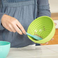Hyper Pet Lickimat Wobble – Alimentador lento, alivio de ansiedad, buster de aburrimiento (cuenco para perro y gato, perfecto para comida para perros, golosinas para perros, yogur, o mantequilla de maní) - BESTMASCOTA.COM