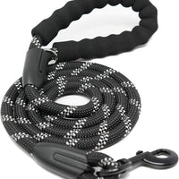 iYoShop - Correa para perro con asa acolchada cómoda y hebras altamente reflectantes para perros medianos y grandes - BESTMASCOTA.COM