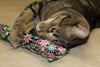 Original 11" Kitty Stick Catnip Cat Toy (2 unidades), varios colores & patrones - BESTMASCOTA.COM