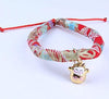 Accesyes - Collar de gato con estampado japonés Chirimen con corbata para gato, mascota, ajustable, talla única - BESTMASCOTA.COM