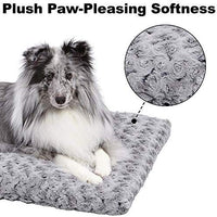 Camas de mascotas para perros y gatos Quiet Time Deluxe Ombre; cómoda felpa sintética para perros y gatos - BESTMASCOTA.COM